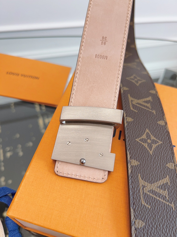 ルイヴィトンベルト内部構造